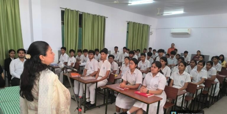 बाल विवाह के विरुद्ध जागरूकता सत्र आयोजित, विद्यार्थियों को किया जागरूक