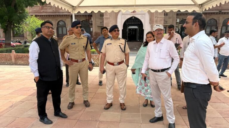 डीसी ,आईजी ,डीएम  और पुलिस अधीक्षक ने लिया जायजा, मेघासर सहित राजुवास, एमजीएसयू और एसकेआरएयू में देखी व्यवस्थाएं